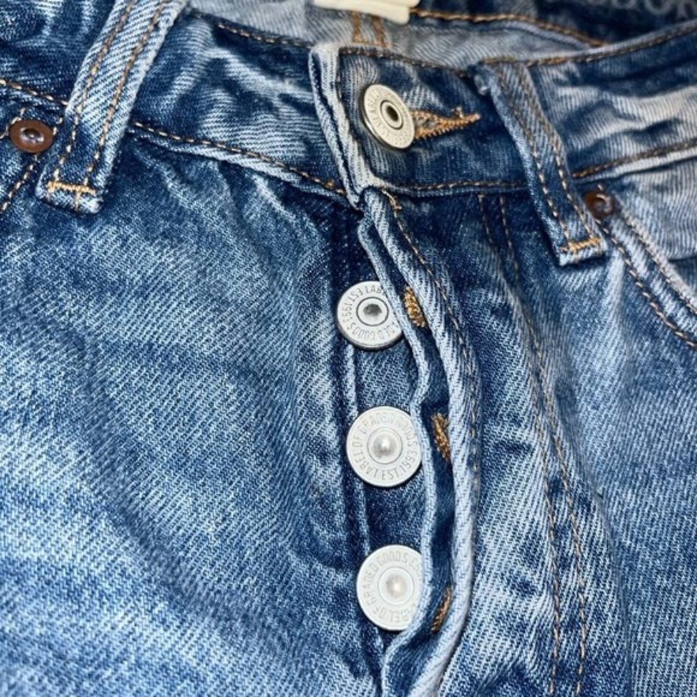 L.O.G.G. Mom Jeans High Rise Medium Wash Blue Straight Leg Denim Womens Size 6 - Picture 9 of 10